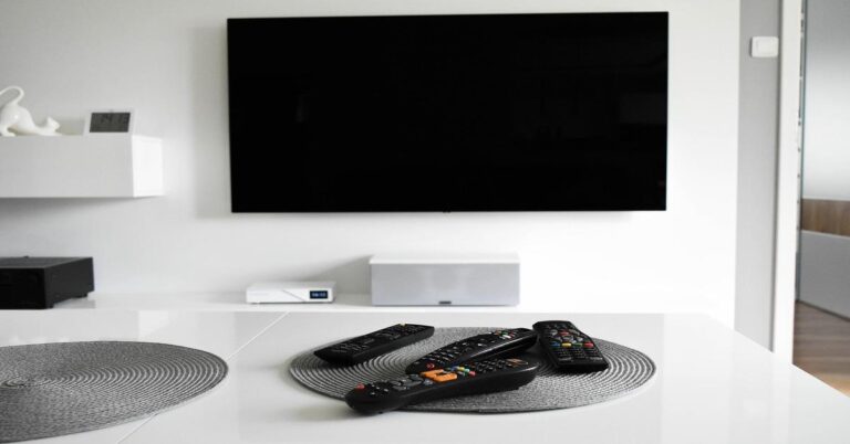 Hisense U9N Mini-LED TV: Manual Tweaks That Maximize Flagship Performance