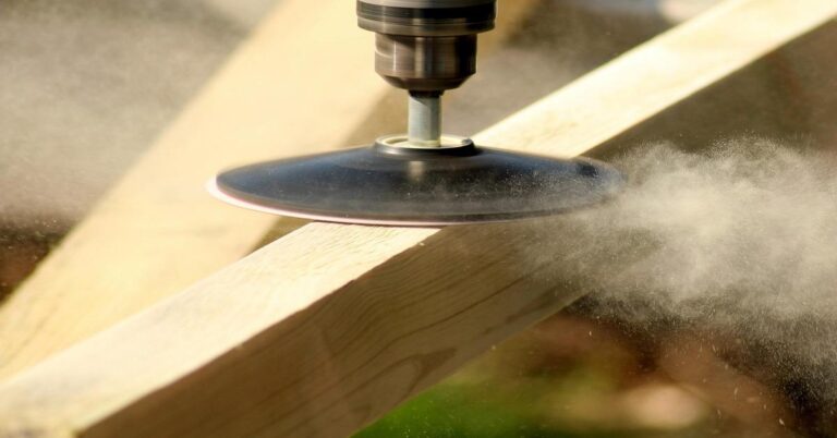 Milwaukee M12 FUEL 1/4″ Right Angle Die Grinder: Compact Power for Tight Spaces